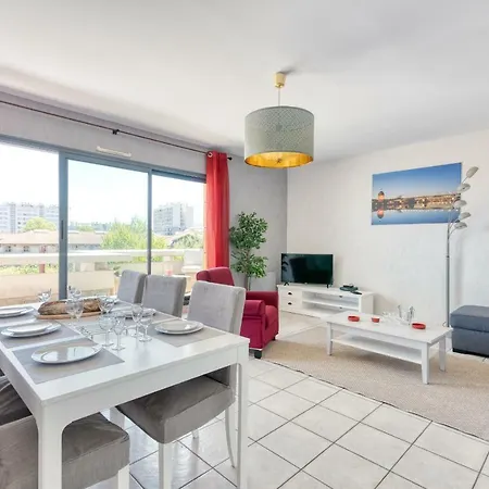 Saint Michel Terrasse Parking تولوز